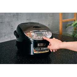 Ricecooker ryżowar Zojirushi Micom Fuzzy Logic NL-GAQ10